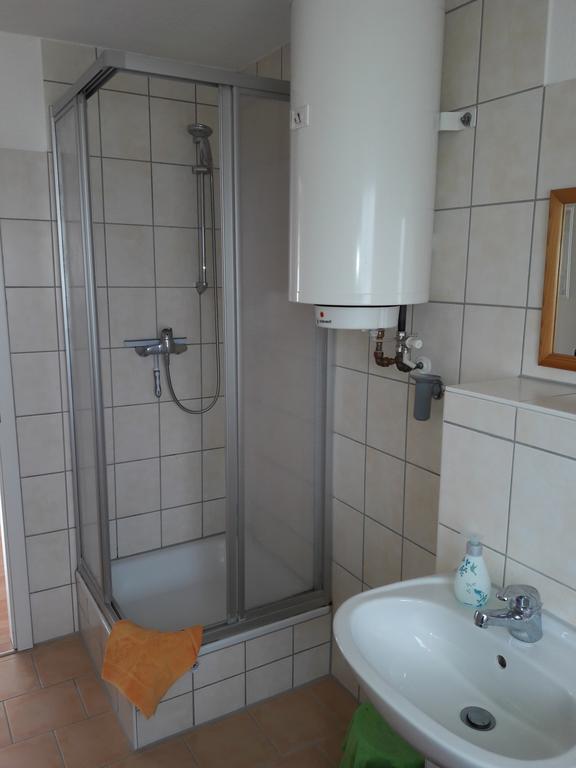 Ferienwohnung Strandwurzel ツェンピン エクステリア 写真